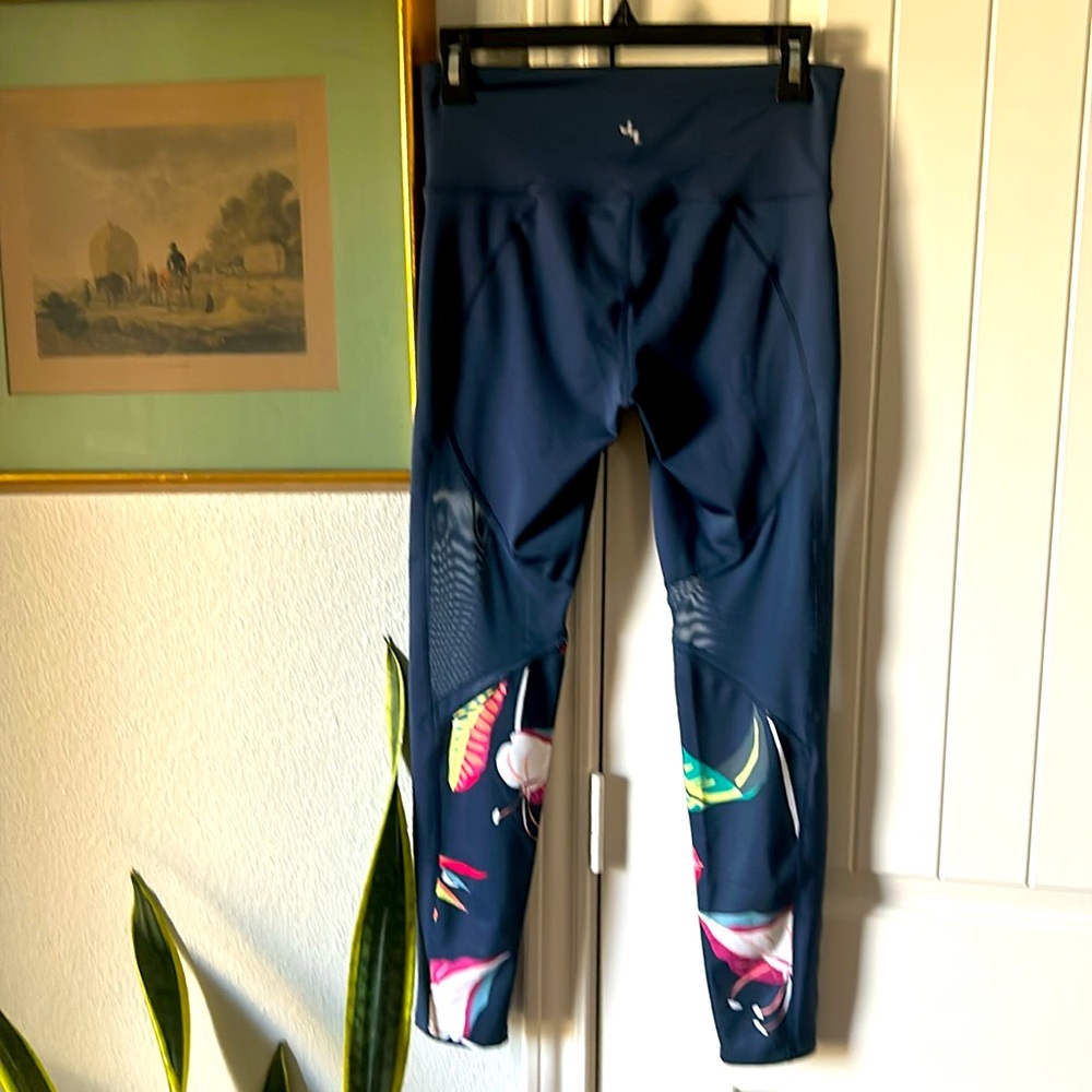 Joy Lab 3/4 leggings size S - Picture 2 of 5
